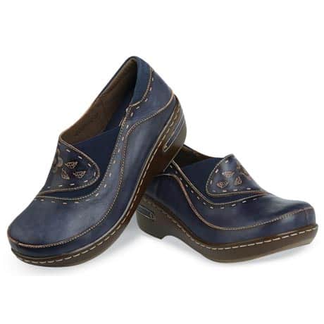 Spring Footwear Closed-Back Hand-Painted Leather Clogs