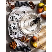 Alternate image French Gothic Ravishing Ravens Pie Dish