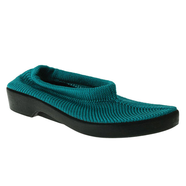 knit slip on shoes