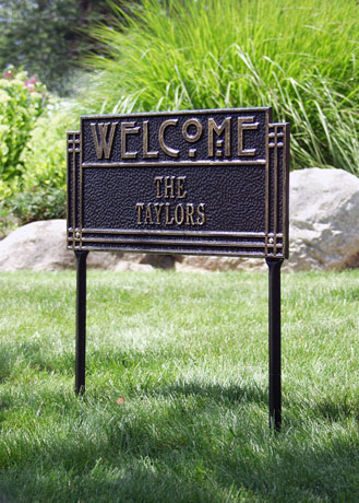 Product image for Lawn Sign Personalized Arts And Crafts Welcome Plaque - Bronze & Gold 2 Line