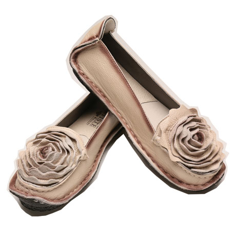 Product image for Roses Loafers - Full Grain Leather - Designed In France