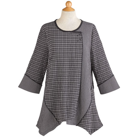 Black-and-White Tunic with Chopstick Buttons